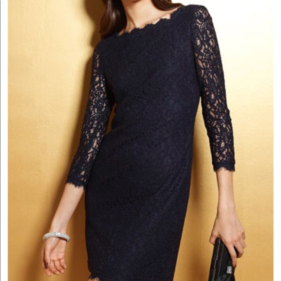 Adrianna Papell Dresses & Skirts - Adrianna  Papel Black Lace Zipper Dress